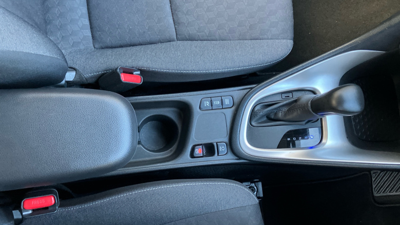 Toyota Yaris 1.5 Hybrid Design 5dr CVT Hybrid Hatchback